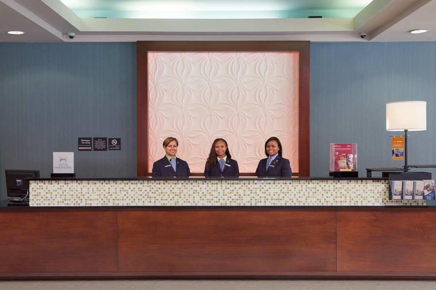Indianapolis Marriott East Hotel Exterior foto