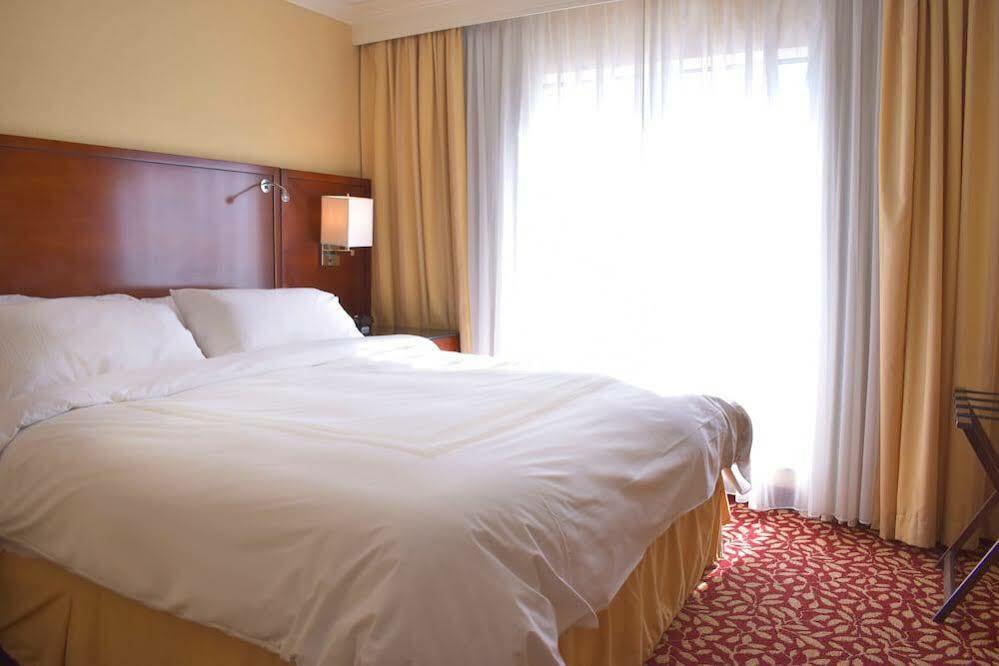 Indianapolis Marriott East Hotel Exterior foto